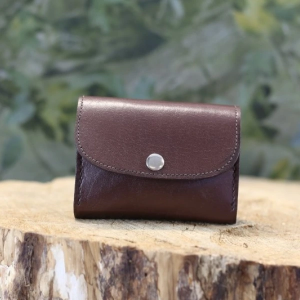 lederen etui patroon en kogel